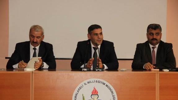 İl Milli Eğitim Müdürümüz Murat AŞIM Başkanlığında Okul Müdürleriyle Bilgilendirme Toplantısı Gerçekleştirildi.