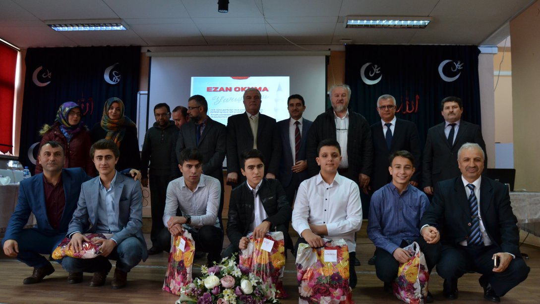 Lüleburgaz Anadolu İmam Hatip Lisesinde "Genç Bilaller Ezanı Güzel Okuma İl Yarışması" yapıldı.