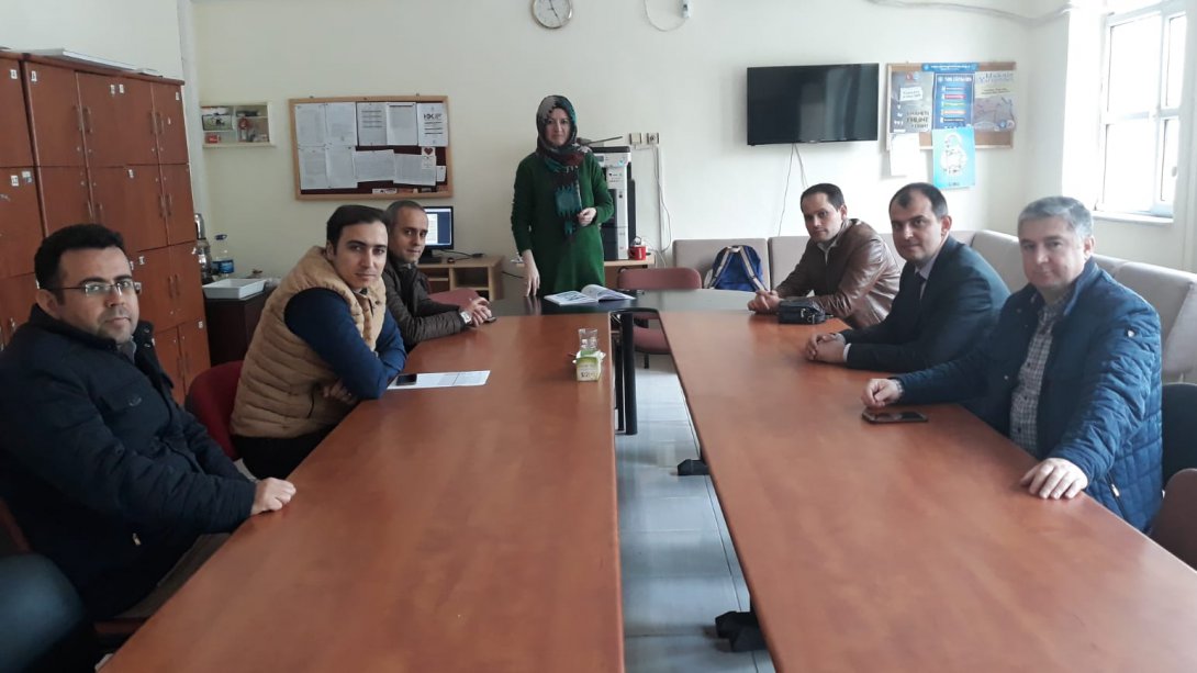 Yönetici Gelişim Programı Nisan Ayı Toplantısı Kırklareli Anadolu İmam Hatip Lisesinde gerçekleştirildi.