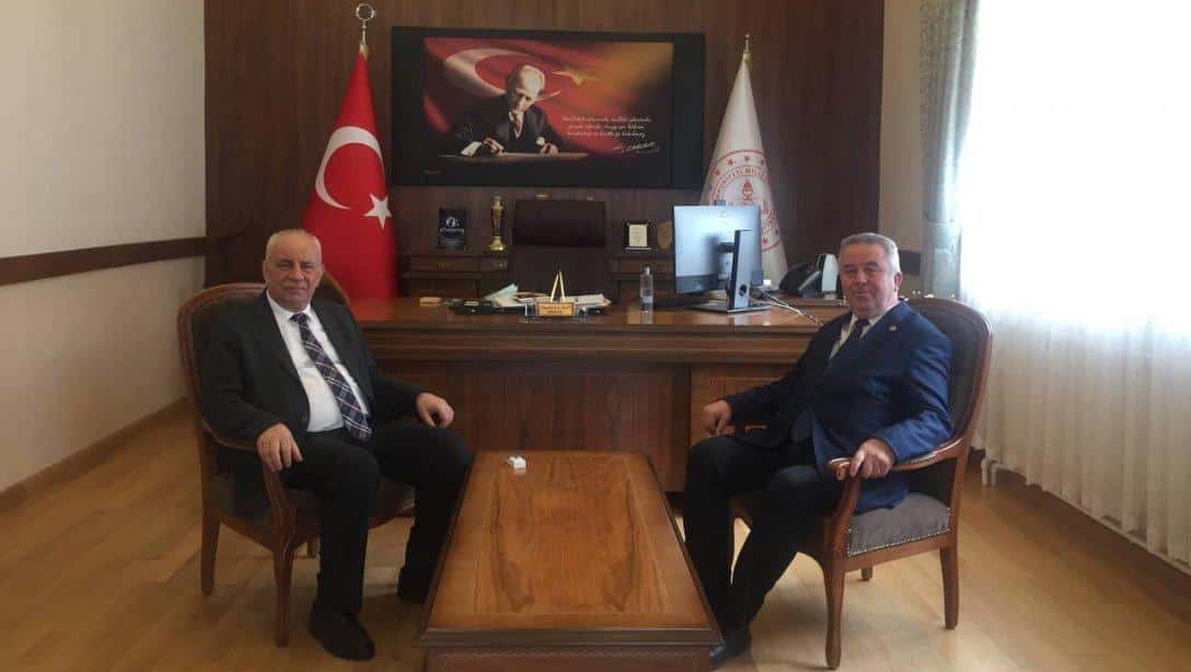 Üsküp Belediye Başkanı Hüseyin KASAP,  İl Milli Eğitim Müdürü Hüseyin KALKAN'ı Ziyaret Etti. 