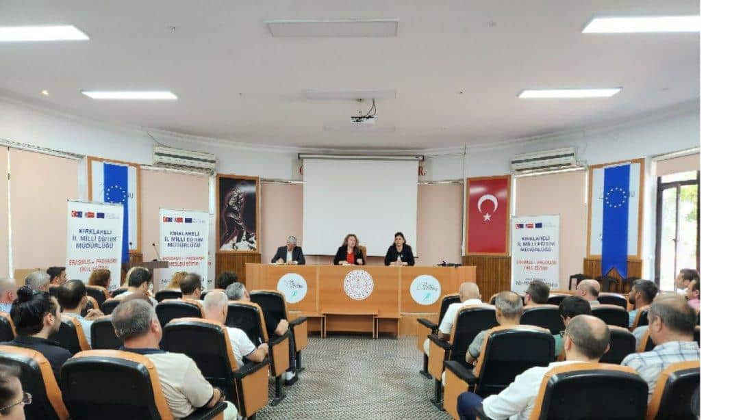 İl Milli Eğitim Müdürü Hilal Liliyar ÖZEFSUN, Okul / Kurum Müdürleri ile Toplantı Yaptı