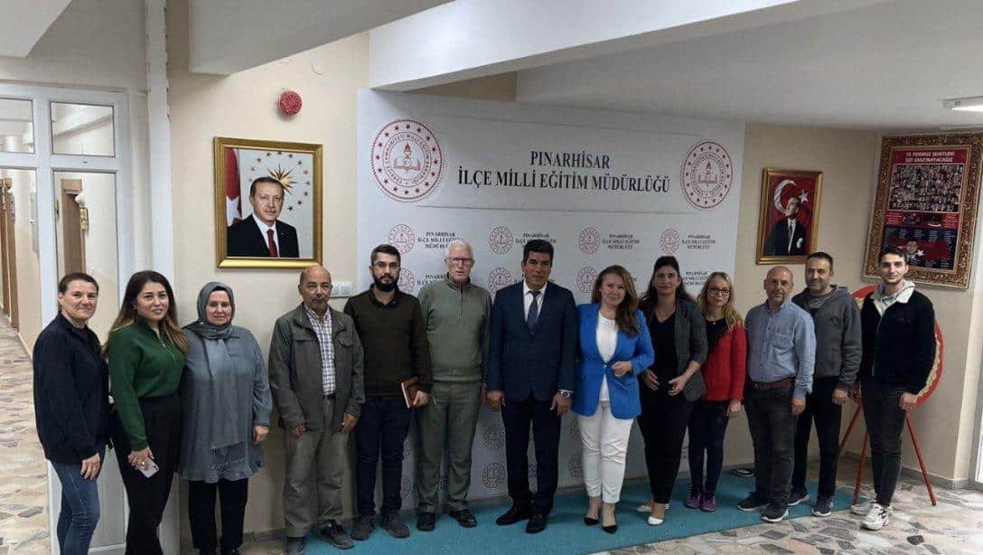 İl Milli Eğitim Müdürü Hilal Liliyar ÖZEFSUN, Pınarhisar İlçesini Ziyaret Etti.