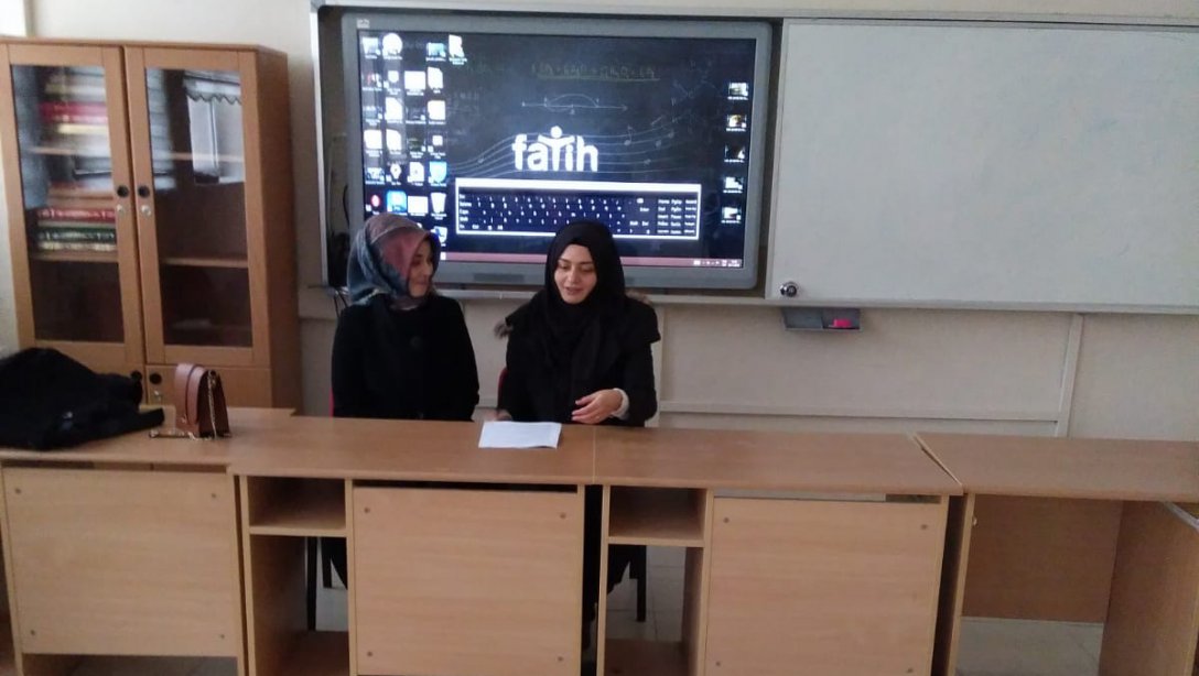 Din Kültürü ve Ahlak Bilgisi Öğretmen Gelişim Programı toplantısı Kırklareli Anadolu İmam Hatip Lisesinde gerçekleştirildi.