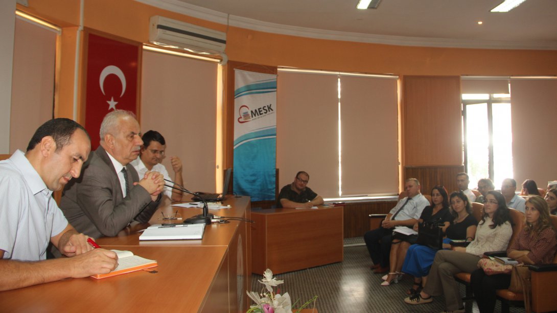 İl Milli Eğitim Müdür V. Hüseyin KALKAN rehber öğretmenler toplantısına katıldı.