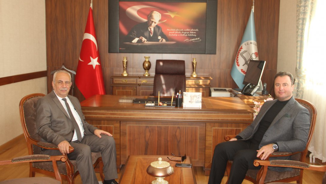 Ak Parti Kırklareli Milletvekili  Sayın Selahattin MİNSOLMAZ, İl Milli Eğitim Müdür V. Hüseyin KALKAN'ı ziyaret etti.